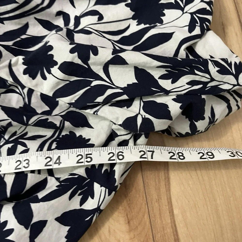 Old Navy Wrap Top Blouse Sz 3X Cotton Short Puff Sleeve Black White Floral
